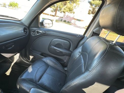 Used 2004 Chrysler PT Cruiser GT image 15