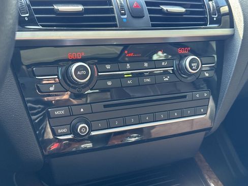 Used 2016 BMW X3 xDrive28i w/ Premium Package AWD/4WD image 33