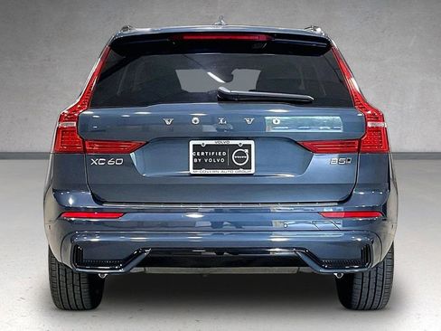 Certified 2024 Volvo XC60 B5 Plus w/ Protection Package Premier AWD/4WD image 5