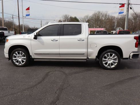 Used 2022 Chevrolet Silverado 1500 High Country AWD/4WD image 29