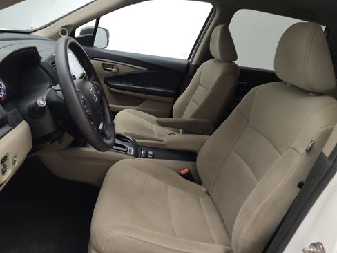 Used 2017 Honda Pilot EX image 17