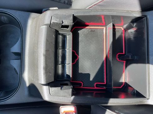 Used 2023 Chevrolet Colorado Z71 w/ Z71 Convenience Package 2 image 20