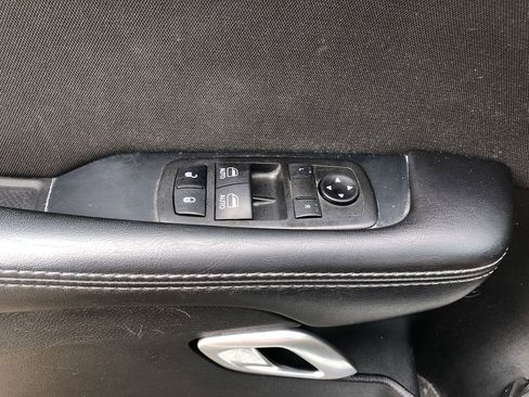 Used 2021 Dodge Challenger SXT w/ Blacktop Package RWD image 20