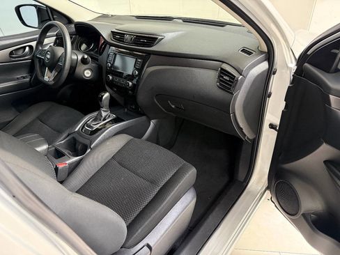 Used 2022 Nissan Rogue Sport S image 20