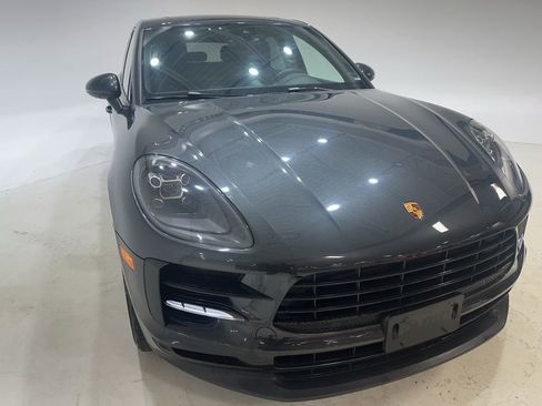 Used 2021 Porsche Macan Base image 18