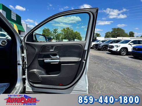 Used 2023 Mercedes-Benz GLA 250 4MATIC image 47