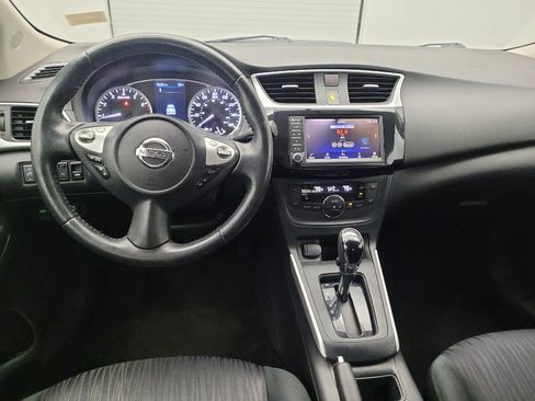 Used 2019 Nissan Sentra SV FWD image 22