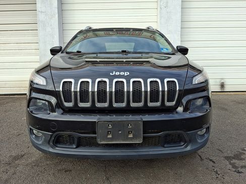 Used 2014 Jeep Cherokee Latitude w/ Comfort/Convenience Group image 2