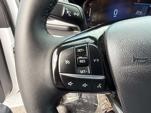 Used 2024 Ford Escape Active AWD/4WD image 24