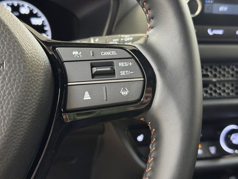 Used 2025 Honda HR-V Sport image 29