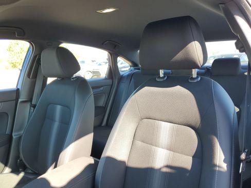 Certified 2024 Honda Civic Sport image 9