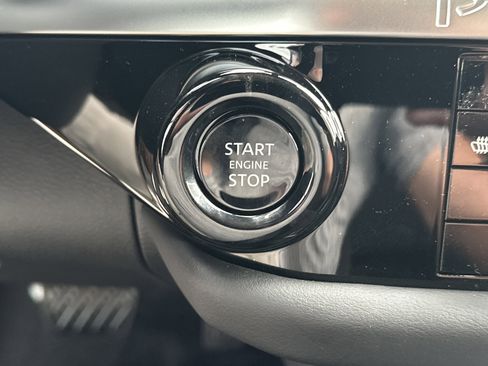 New 2026 Nissan Pathfinder SL FWD image 16
