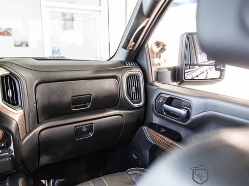 Used 2023 Chevrolet Silverado 3500 High Country w/ Z71 Off-Road Package image 38