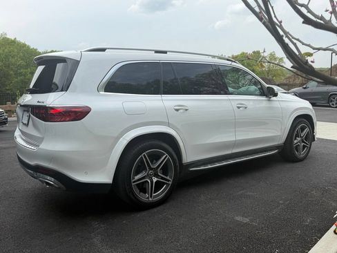 Used 2026 Mercedes-Benz GLS 450 4MATIC image 9