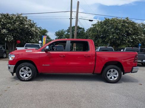 Used 2024 RAM 1500 Laramie AWD/4WD image 6