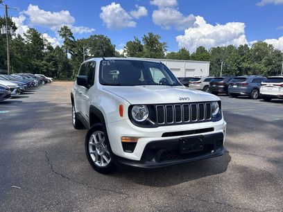 Used 2023 Jeep Renegade Latitude