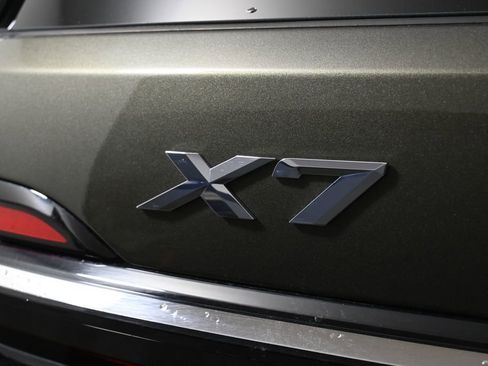 Certified 2023 BMW X7 xDrive40i w/ M Sport Package image 43