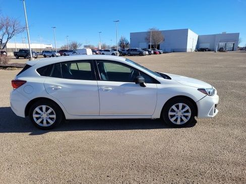 Used 2018 Subaru Impreza 2.0i image 5