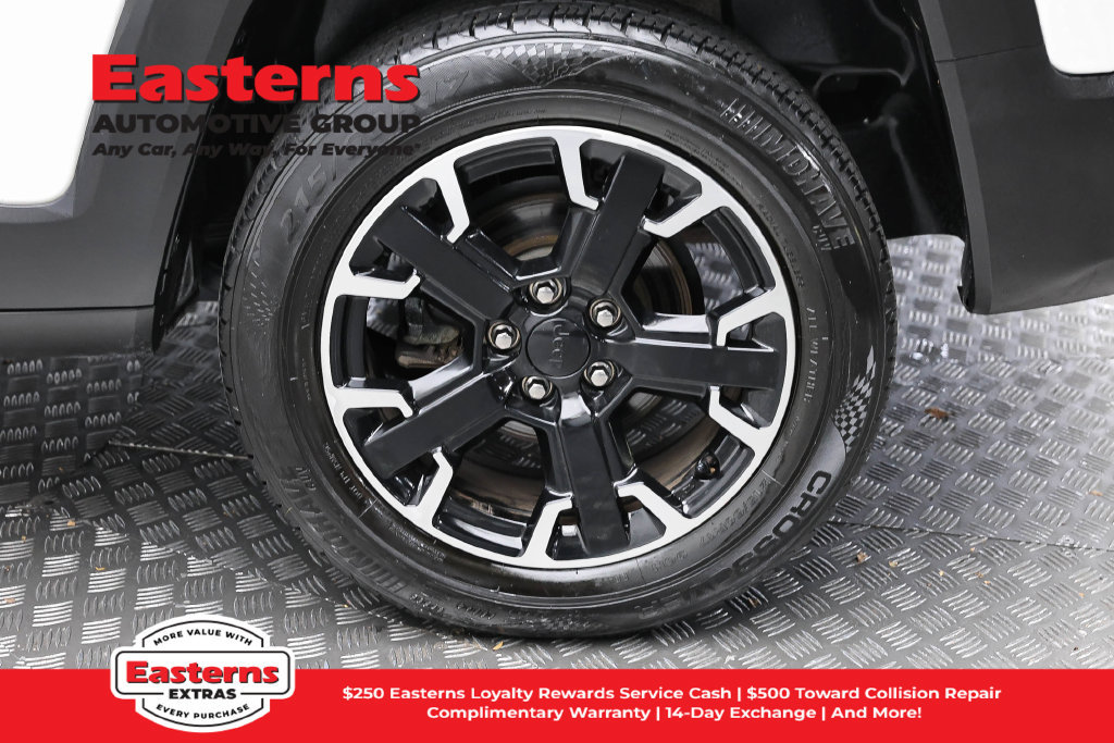 Used 2023 Jeep Renegade Trailhawk AWD/4WD image 9