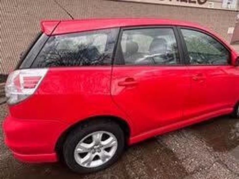 Used 2006 Toyota Matrix XR image 4