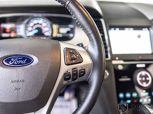 Used 2018 Ford Taurus SHO image 26