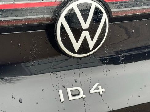 Used 2025 Volkswagen ID.4 Pro image 52