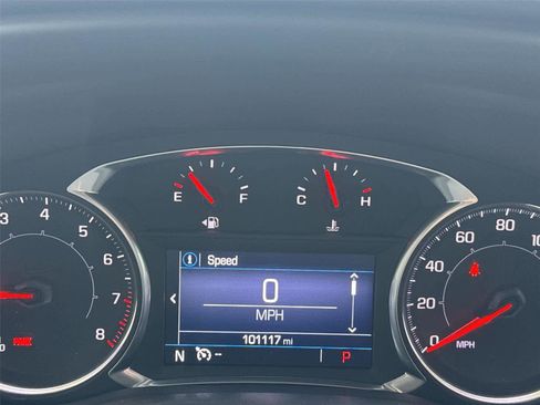 Used 2020 GMC Acadia SLE w/ Driver Convenience Package image 30