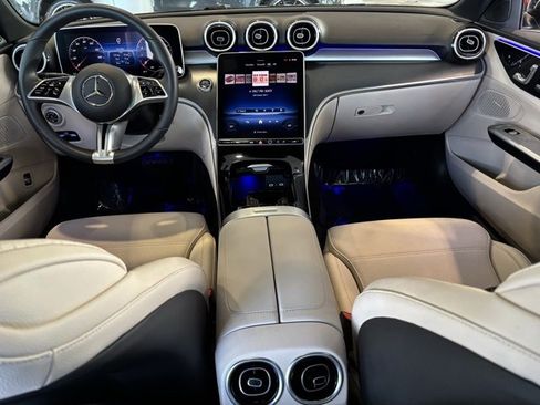 Certified 2025 Mercedes-Benz C 300 Sedan image 32