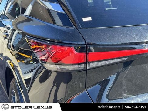 Used 2024 Lexus RX 350 Premium w/ Accessory Package (P2) image 11