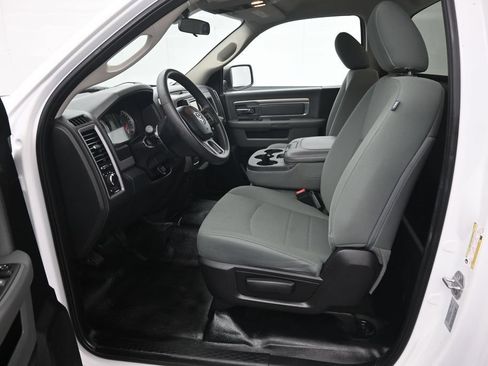 Used 2017 RAM 1500 Tradesman w/ Power & Remote Entry Group AWD/4WD image 9