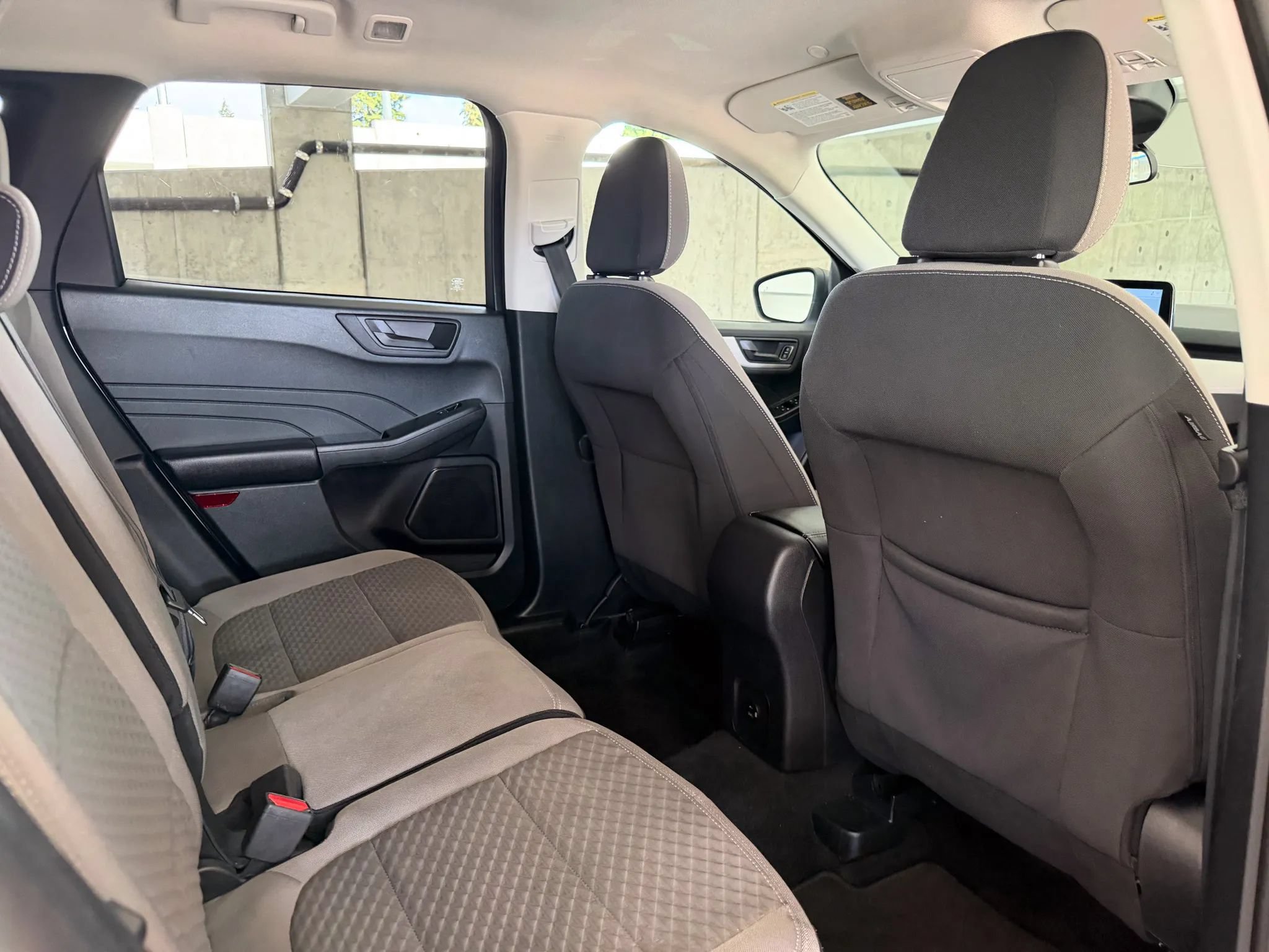 Used 2022 Ford Escape SE AWD/4WD image 21