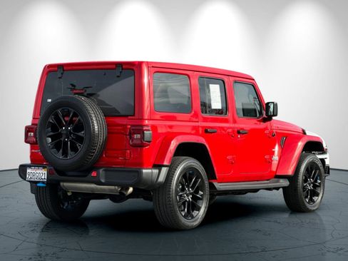 Used 2023 Jeep Wrangler Unlimited Sahara w/ Cold Weather Group image 4