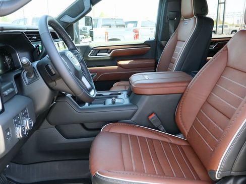 New 2026 GMC Sierra 2500 Denali Ultimate AWD/4WD image 19