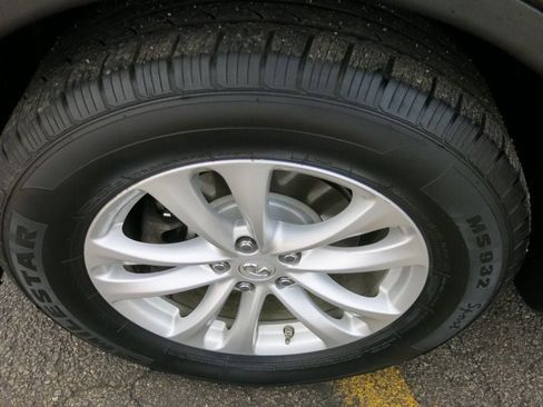 Used 2016 INFINITI QX70 AWD image 34