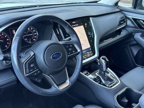 Used 2021 Subaru Outback Onyx Edition XT w/ Popular Package #2 AWD/4WD image 2