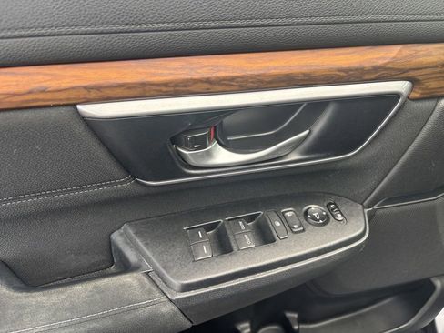 Used 2018 Honda CR-V EX image 18