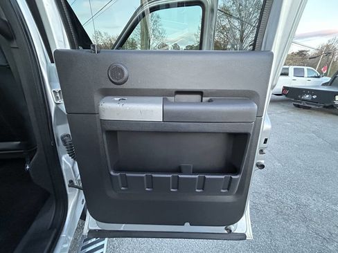 Used 2015 Ford F350 Lariat w/ Lariat Interior Package image 24