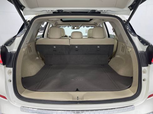 Used 2017 Nissan Murano Platinum w/ Platinum Technology Package FWD image 24