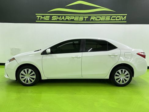Used 2014 Toyota Corolla LE FWD image 6
