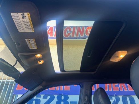 Used 2008 Mercury Mariner Premier image 14