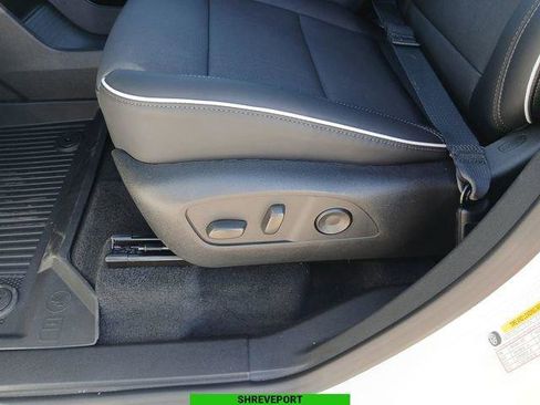 New 2026 Buick Enclave Preferred w/ Power Package image 12