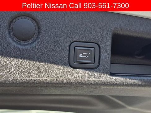 Used 2022 Chevrolet Equinox LT image 10