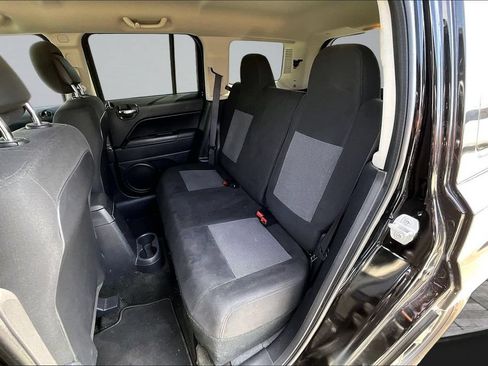 Certified 2017 Jeep Patriot Sport w/ Power Value Group FWD image 19