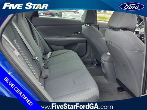 Used 2025 Hyundai Elantra Hybrid FWD image 14