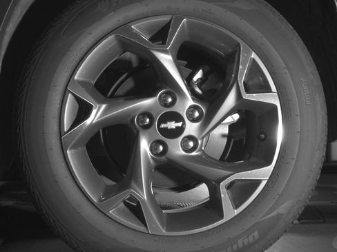 Used 2025 Chevrolet Trax LT image 14