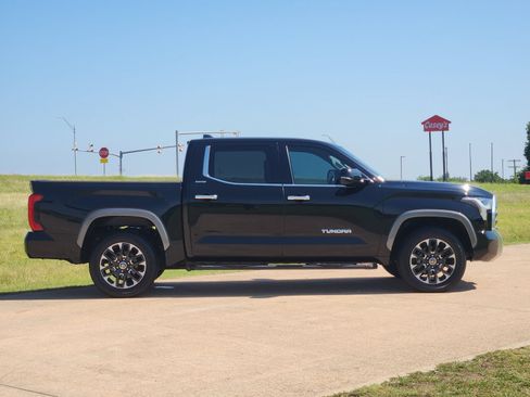 Used 2024 Toyota Tundra Limited w/ Power Package AWD/4WD image 7