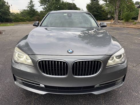 Used 2014 BMW 750Li RWD image 2