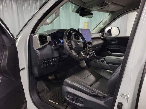Used 2023 Toyota Tundra Limited AWD/4WD image 12