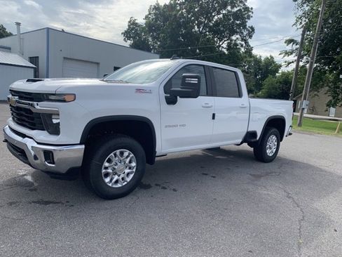 New 2025 Chevrolet Silverado 2500 LT w/ All Star Edition image 3