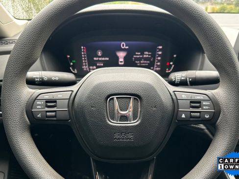 Used 2023 Honda Accord LX image 19